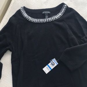 NWT women’s XL black I-N-C sweater.
